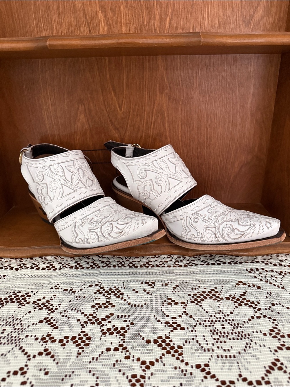 Women's White Leather Lane Booties